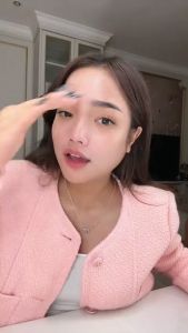 Nuface Sat Zett Glowing Moisturizer Cream 30gr