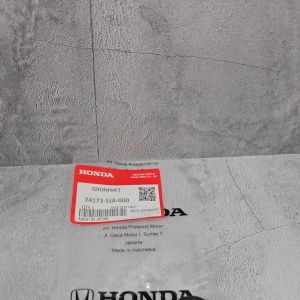 Karet Bantalan Radiator Atas Mobil: Honda Jazz, City, Brio, Mobilio, HRV, Freed, BRV