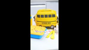 LUNCH BAG SCHOOL BUS SET OF 4 PCS