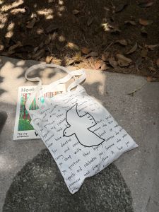 Lost Chill Original Artistic Retro Canvas Bag Crossbody Bag Single Shoulder Graffiti Letter Bag Youth Casual Magnetic Buckle