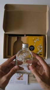 SANDT Reed Diffuser ก้านไม้หอม ในรูปแบบของ Aroma Book