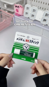 Son dưỡng môi Omi Menturm Nhật Bản chống môi khô nứt nẻ