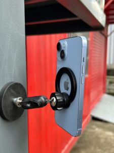 New Arrival Double-Headed Magnetic Phone Holder Mobile Phone Stand Desktop and Car-Mounted MagSafe Strong Magnet Bean Bag Bracket Holder