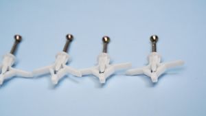 50ชุด พุกผีเสื้อพลาสติก พร้อมสกรู พุ๊กผีเสื้อยิบซั่มพร้อมสกรู พุกร่ม พุ๊กผีเสื้อ พร้อมสกรู