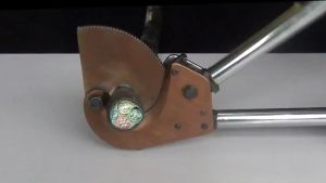 ตัดสายเคเบิล สายอลูมิเนียมทองแดง วงล้อ เครื่องตัดสลักเกลียว สายตัด คีมตัดสายไฟ แบบ Ratchet รุ่น J40 ตัดสายไฟแบบเฟือง ผ่อนแรง Tools