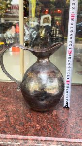 Bình nước bằng đồng gò tay thủ công 100% cao 23cm rộng 20cm đk bầu 15cm nặng gần 1kg decor trang trí