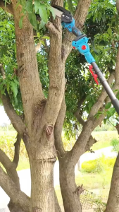 เลื่อยโซ่ไร้สาย 8 นิ้ว 199V Makitech มอเตอร์ไร้แปรง เลื่อยตัดกิ่งไม้สูง 3000W แรงตัดทรงพลัง ตัดกิ่งไม้ ตัดต้นไม้