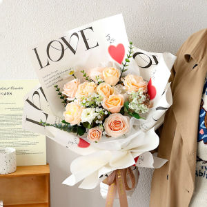 กระดาษห่อรูปหัวใจสีแดง Love ดอกไม้กระดาษคราฟท์สีขาวสีดำช่อดอกไม้วัสดุดอกไม้ห่อกุหลาบ DIY