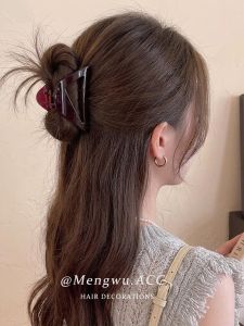 MENGWU | Elegant Triangle Acrylic Hair Clip