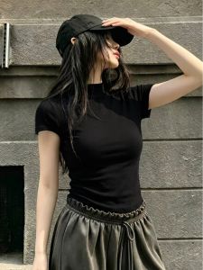 PEIXI | Slimming High-Neck Short Sleeve T-Shirt