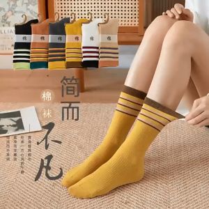 Kaos Kaki Wanita Japanese Retro Autumn Women Socks SCH40