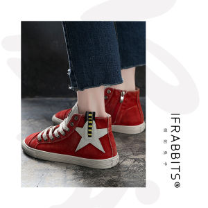 รองเท้าบู๊ทส์หนังวัวสีเทาอ่อนสไตล์ย้อนยุคสำหรับผู้หญิง รองเท้าลำลองแบบสวมหัวสูง รองเท้าบู๊ทส์หนังแท้แบบสวมหัวสูงสำหรับนักเรียน