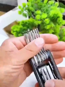16 In 1 Bicycle Folding Pocket Repair Tool Set Multifunction Bike Motor Universal 多功能螺丝刀 Ready Stock
