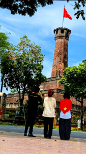 Khăn quàng yêu nước Khăn đỏ sao vàng siêu