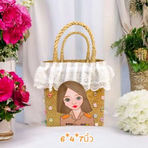 กระเป๋า..กระจูดตกแต่งตุ๊กตาโทนขาวดำ..ไว้อาลัย..น่ารักแถมโบว์สวยตรงปกพร้อมส่งจากไทยถูกกว่าทุกร้าน