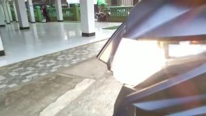 Bohlam TAKO Lampu Depan Headlamp Hologen Aksesoris Sparepart Motor Tako Xenon Tako