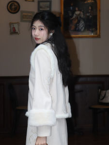 Elegant Winter Cheongsam Two-Piece Set Womens Thickened Fleece Warm Long Sleeve Midi Dress High Slit Chinese Style Fashion