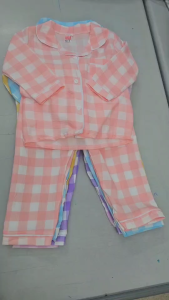 ชุดนอนเด็ก 1-2.5 ปี เสื้อคอปก กระดุมหน้า แขนขายาว ผ้าไหมญี่ปุ่น SLE0038