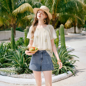XIANGYING | French Embroidery Short Sleeve Square Neck Commuter Loose Blouse