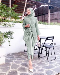 CLARISA ONE SET 3 IN 1 OUTER BRUKAT PREMIUM INER MAXMARA SETELAN ROK LILIT TERBARU