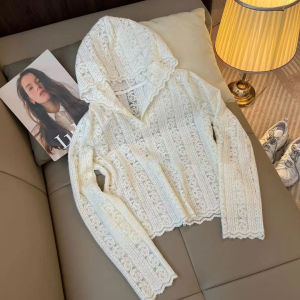 Stylish Elegant Hooded Lace Knitted Sweater