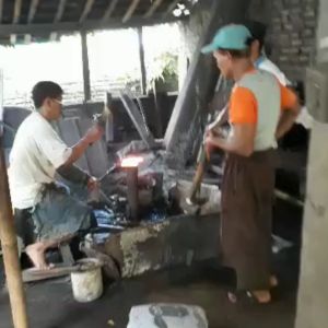 GUNTING BAJA & SEPUH / Gunting potong Ayam / gunting kain / gunting tulang / gunting sapu ijuk
