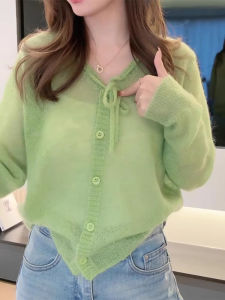 Áo Len Cardigan Dệt Kim Màu Xanh Lá Cây Cho Nữ Xuân 2025 Phong Cách Mới Thời Trang Trẻ Trung Cổ Chữ V Tay Dài Áo Khoác Ngoài