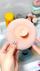 Bông Tắm Xơ Mướp 3D Có Giác Hút Giúp Tẩy Tế Bào Chết Và Mát Xa Cơ Thể Khi Tắm