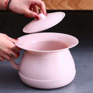 Plastic Thickened Urinal Bedpan for Home Use with Lid