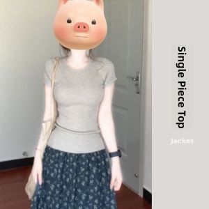 YUEZHONGWEI | Gray Round Neck Ice Silk Knitted Short Sleeve T-Shirt Women Summer Unique Beautiful Slim Fit Short Style Commute Korean Version