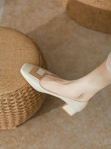 Retro Grandma Style Leather Shoes for Women with Coarse Heel
