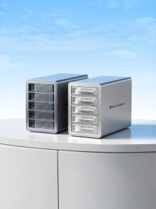 Yottamaster | Multi-Bay SATA Hard Disk Cabinet