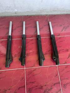 Shockbreaker depan astrea grand