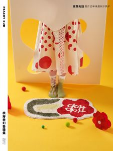 Original Couple Wedding Carpet Bedroom Entrance Mat Asymmetrical Bedside Blanket Red Flower Design Modern Simple Style Home Use