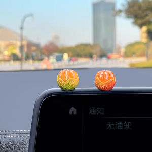 ของตกแต่งรถยนต์ ของเล่นการ์ตูนน่ารักขนาดเล็ก ของตกแต่งภายในรถ กระจกมองหลัง ของตกแต่งลดความเครียดสำหรับผู้หญิง