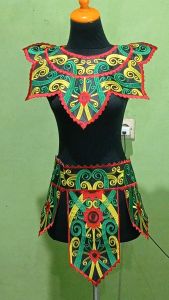 Renda Bordir Aksesoris Tari Dayak King