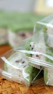 【无加蔗糖】淮山抹茶核桃糕红枣山药八珍糕早餐绿茶点心代餐 Huaishan matcha walnut cake Eight delicacies cake