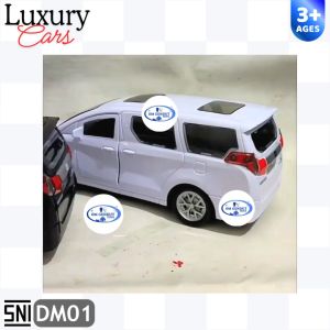 OG Mainan Mobil Luxury Car Lampu Musik Telolet DM01