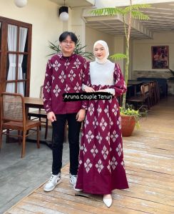 Baju Couple Tenun Pasangan Kondangan Berhijab Maron  - Dress & Kemeja