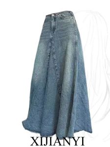 Slim Vintage Panelled Denim Skirt