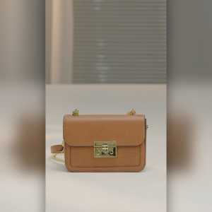 Túi Lata (Thời trang nữ đi chơi size 19 - Túi đeo chéo da HN96)