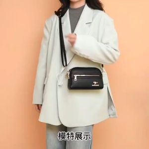 PROMO NEW ARRIVALS !! Tas Selempang Wanita Terbaru 2025 Kekinian Tas Tangan Mini Wanita High Quality Leather Tas Handbag Kulit Wanita Kecil Tas Wanita Remaja Tas Selempang Dompet HP Tas Dasainer Wanita Trendy Tas Fashion Kasual Tas Wanita Murah Tapi Mewah