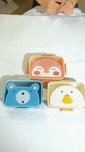 [Little B House] Cartoon Leak-Proof Portable Lunch Box Picnic Bento Container with Spoon 便当盒 饭盒 Bekas Bento - KW94