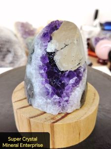 Natural Collection Uruguay Amethyst with Calcite Crystal Druse Ornament A71
