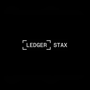 Ledger Stax™ with Ledger Recovery Key ฮาร์ดแวร์วอลเล็ตสำหรับเก็บ Private Key และจัดการคริปโต