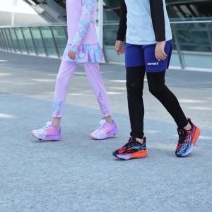 Fashionable Childrens And Teenage Roller Skates Upgraded Edition with Enhanced Stability Detachable Dual-Use Sports Shoe