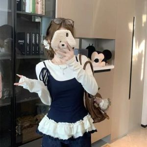 เสื้อยืดแขนยาวผู้หญิงทรงเข้ารูปเข้ารูปเอวเข้ารูปสไตล์ผสมสองชิ้นพร้อมสายรัด ทรงเข้ารูป ทรงเข้ารูป แขนยาว ลายดอกไม้