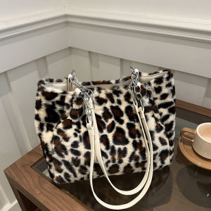 Plush Shoulder Underarm Handbag Women Leopard Tote Bags Lady Luxury Fluffy Shoulder Bag Chain Large Capacity Commuter Handle Bag