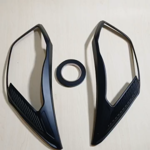 Garnish Cover Lampu Depan Mobil Toyota Calya 2019 - 2024 Hitam