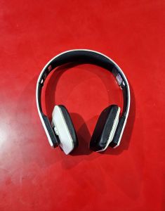 HETSET/HEADSET/HEADPHONE/EARPHONE POLYTRON SUARA MANTAP NGEBASS